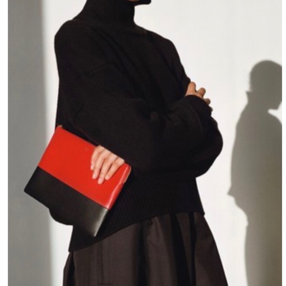 celine solo clutch pouch